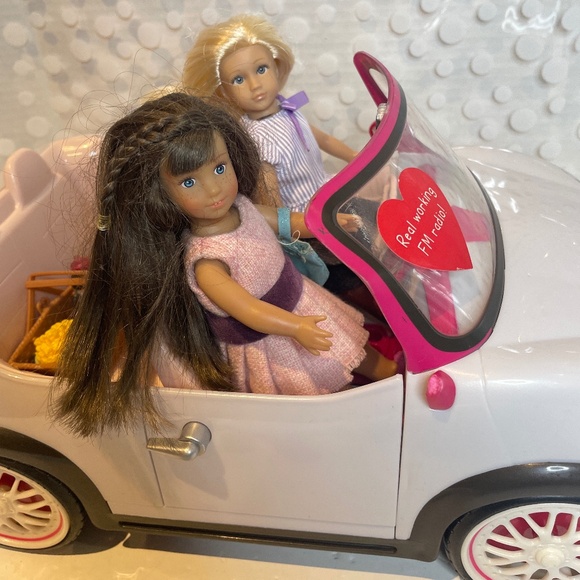 Lori doll 👧Go Everywhere! Convertible Silver Car with picnic basket - Picture 9 of 14